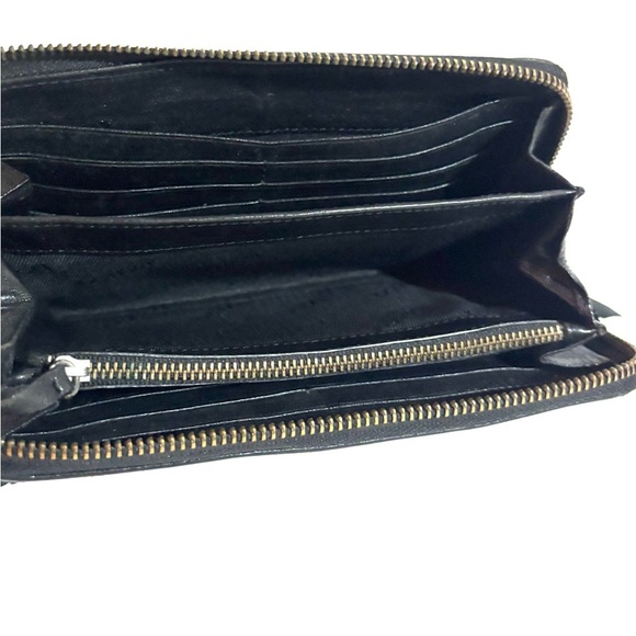 Botkier village distressed Black Leather Wallet - Picture 3 of 4